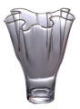 wazon falbana z bezbarwnego szkła o wysokości 29 cm.png